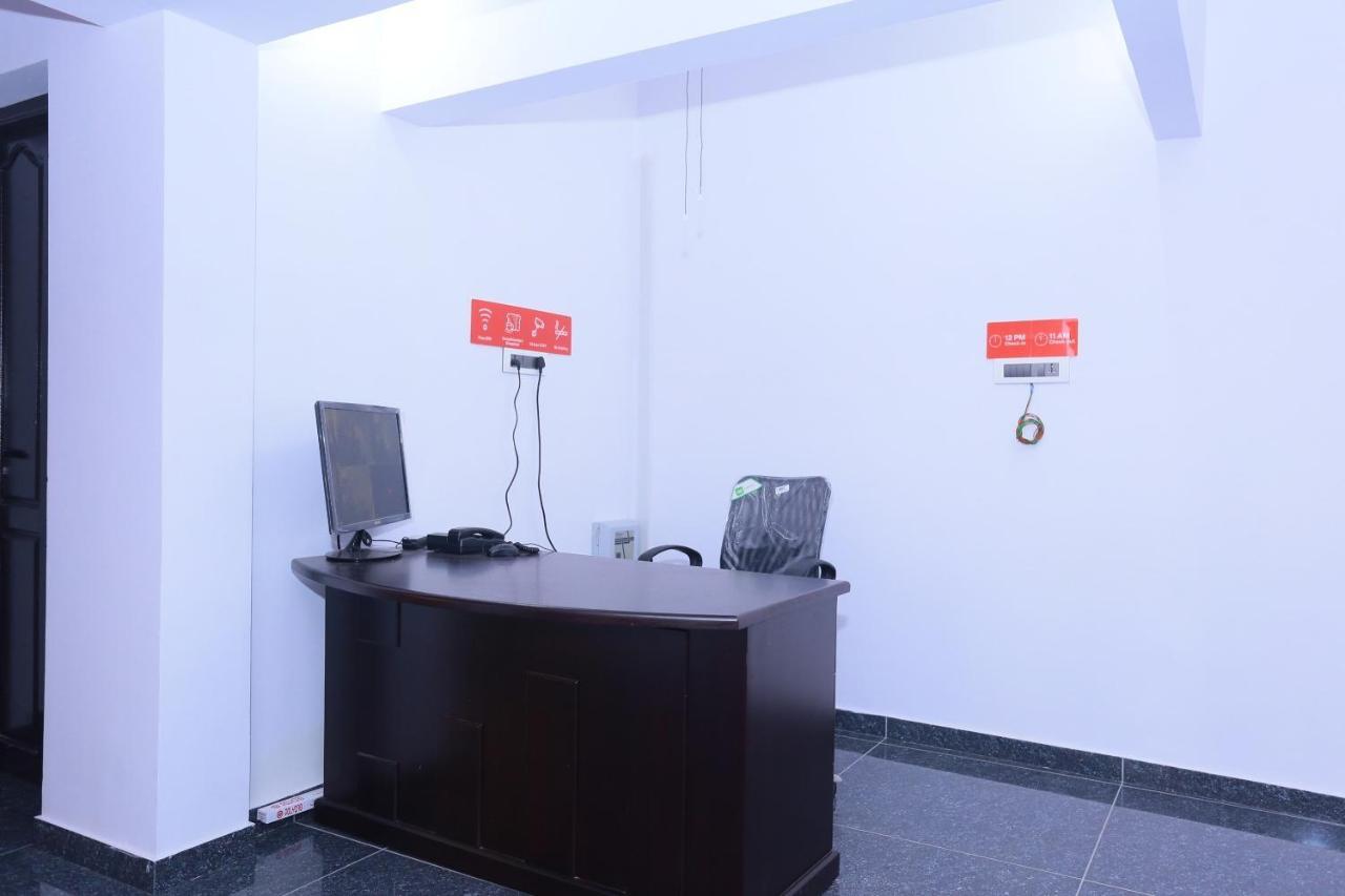 Oyo 26697 United Residency Hotel Kazhakuttam Zewnętrze zdjęcie